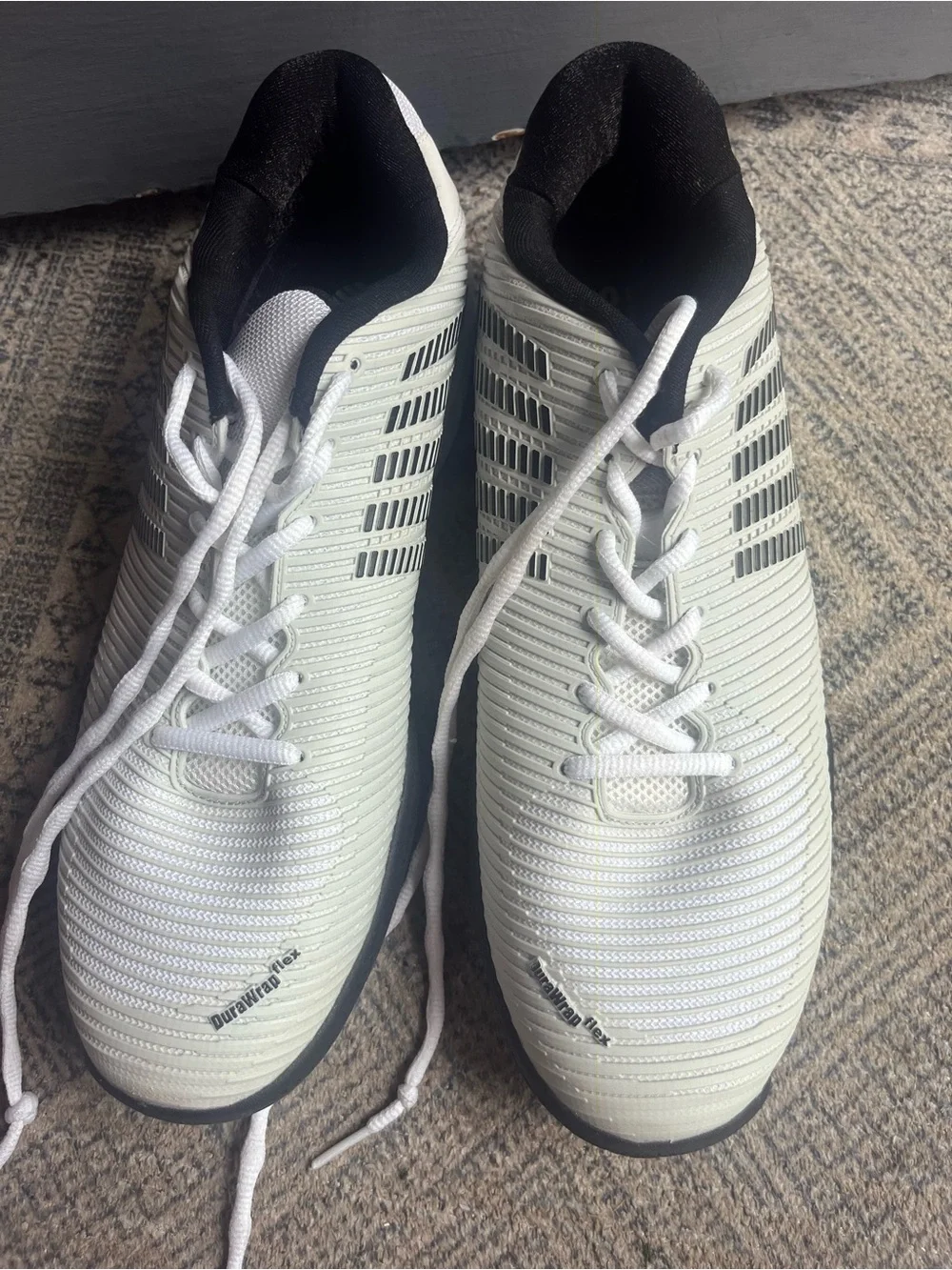 Men’s Kswiss hyper court express grey/white/black size 13